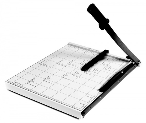 ����� ��������� A3 �� 10 ������ OFFICE KIT CUTTER